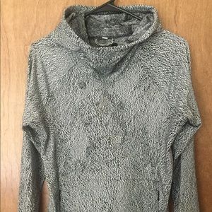 lululemon Lightweight Long Sleeved Hoodie